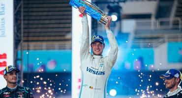 Fórmula E: Vandoorne ganó la última carrera y es campeón con Mercedes