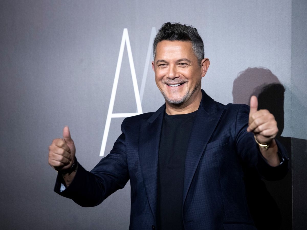 Foto: Alejandro Sanz, en una imagen de archivo. (EFE/Luca Piergiovanni)