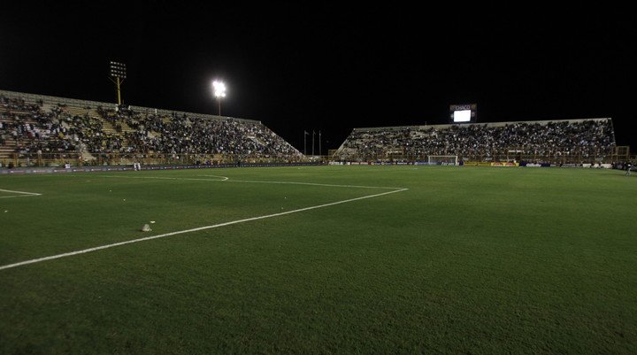 El Estadio Centenario de Chaco será la sede del partido.