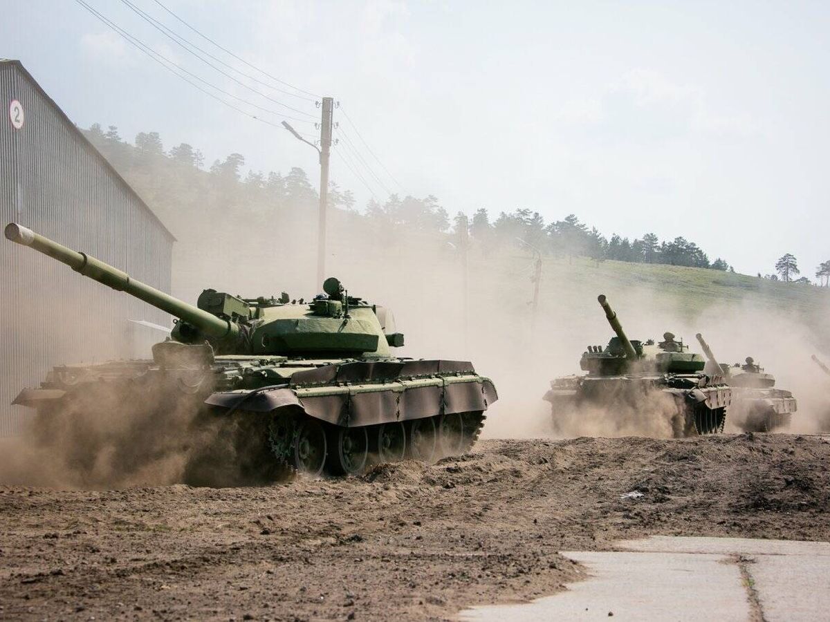 Foto: Carros T-62, en acción. (Defense News)