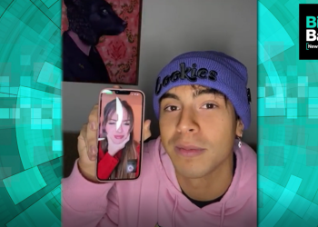 “Avisá, puedo salir en culo.”: Rusherking, la “China” y el accidentado (y meloso) live por “Perfecta”