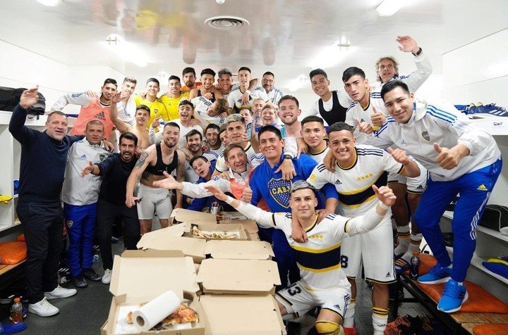Boca presentó 6 juveniles de 11 titulares en Mendoza y el equipo terminó con ¡9 pibes! en cancha (Javier Martino / Prensa Boca).