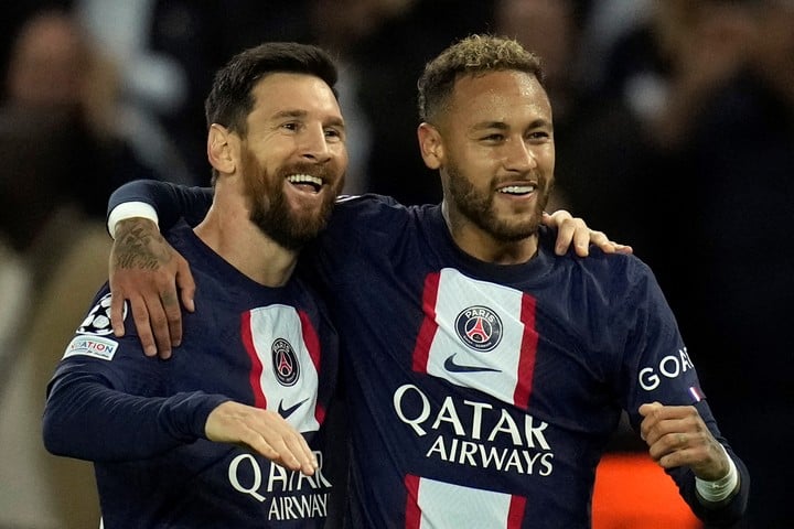 Messi con su amigo Neymar.