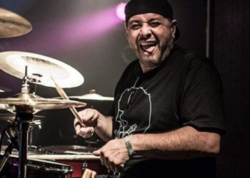 Murió el ex batero de Almafuerte en pleno show: los duros mensajes de adiós en redes