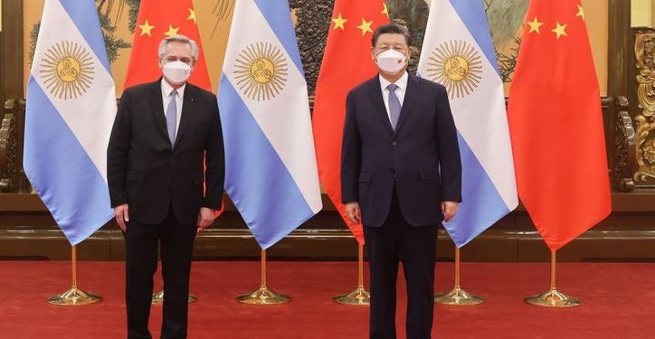 Argentina amplió el “swap” con China en US$5.000 millones y podrá aplicarlo a comerciar con otros países