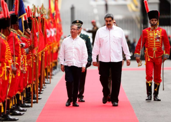 Hoy los colombianos son un 25% más pobres desde que Petro llegó a la Presidencia