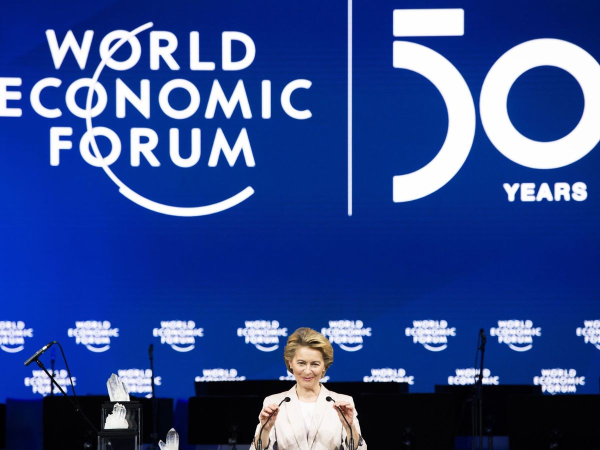 Foto: Ursula von der Leyen, presidenta de la Comisión Europea, en la 50 edición del Foro Económico Mundial de Davos (EFE).