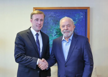 Biden manda a Jake Sullivan a Brasil para presionar a Bolsonaro y asegurarse que asuma Lula en enero
