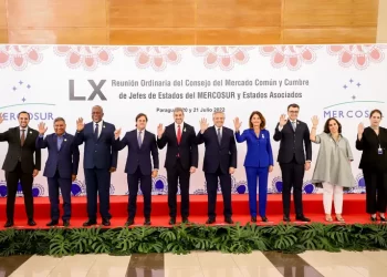 Crisis del Mercosur: Argentina no quiere una escalada del conflicto pero se prepara para una cumbre caliente