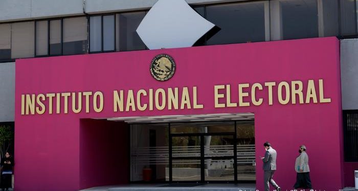 Advierten graves riesgos para los comicios de 2024 en México por reforma electoral