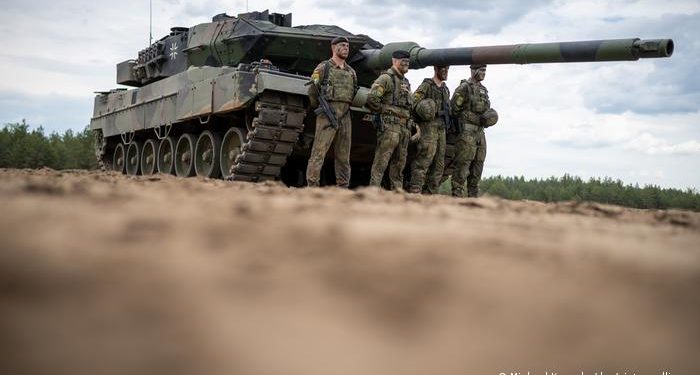 Las dudas de Alemania son la preocupación del Kremlin: “Entrega de tanques occidentales a Ucrania no cambiará nada en el campo de batalla”