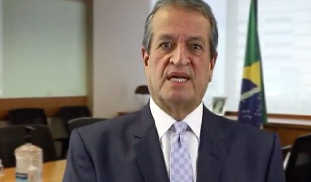 El presidente del partido de Bolsonaro calificó como “vergüenza” el asalto de las sedes de gobierno en Brasilia