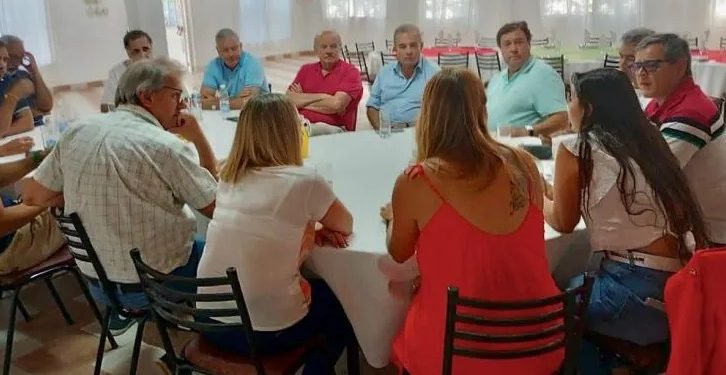 Avanza en Río Negro un acuerdo entre el oficialismo local y la UCR