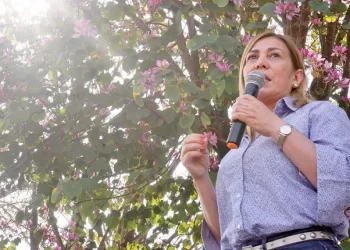 Beatriz Ávila Aseguró que el Gobierno “está fracturado” y defendió su propuesta de crear billetes de mayor denominación