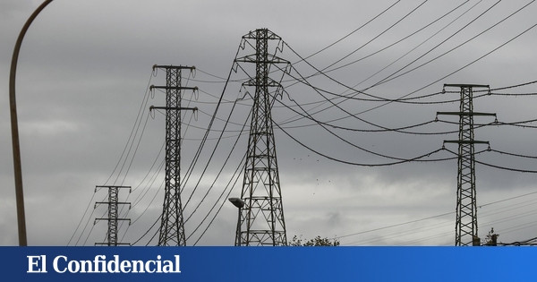 El precio de la luz bajará un 10% este viernes, hasta los 104,89 euros/MWh