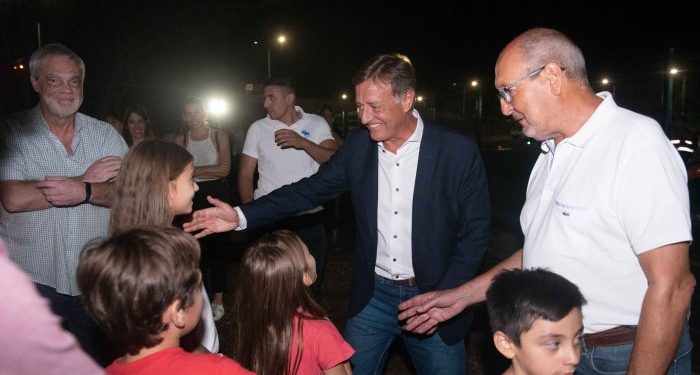 En el primer simulacro aéreo en el Notti, Suarez le dedicó unas palabras a De Marchi: “Los mendocinos elegirán”