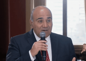 Manzur deja el Gobierno en deuda por sus escasas visitas al Congreso como jefe de Gabinete