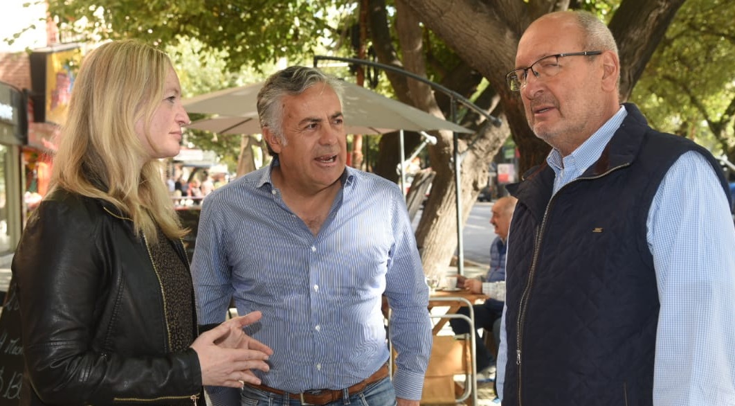 Cornejo anunció que Marcelino Iglesias encabezará la lista de senadores provinciales por Cambia Mendoza