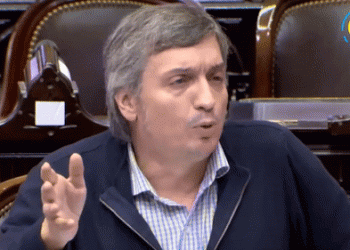 Denunciaron a Máximo Kirchner por sus chats con José López y el entramado de licitaciones