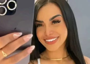 Una amiga de la brasilera que murió al caer del sexto piso en Retiro aseguró que “no se mató, la mataron”