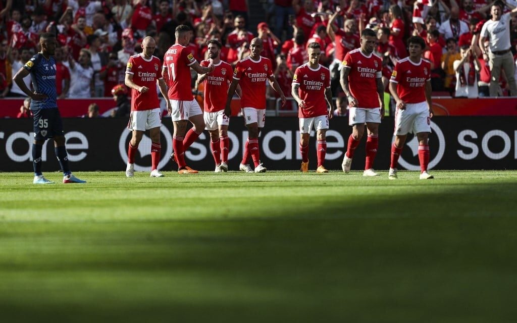 Benfica bate Santa Clara com facilidade e conquista o título do