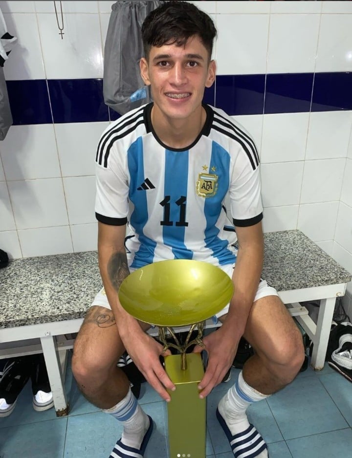 Aguirre tras ganar en L'Alcudia (Instagram).