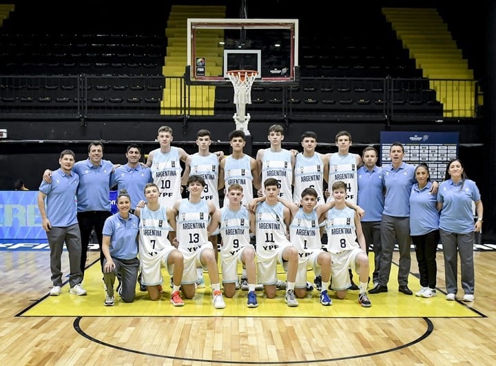 El plantel de Argentina (CABB). 