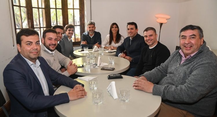 Intendentes y candidatos de Cambia Mendoza se reunieron y ratificaron la importancia del trabajo conjunto