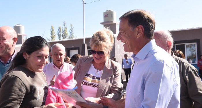 Rodolfo Suarez en San Martín: “Necesitamos un mejor Gobierno, que mejore la economía del país”