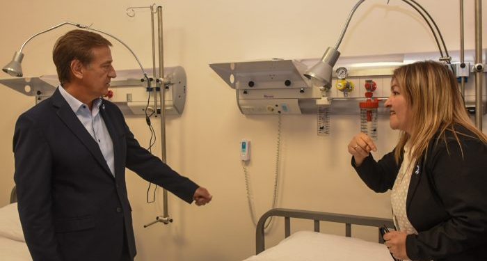 Suarez reveló cuántos médicos podrán tener salarios que superen el tope del sueldo del gobernador