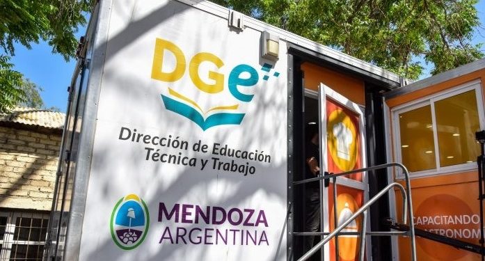 Le pidieron a la DGE que explique su tardanza en la comunicación de la suspensión de clases por el Zonda