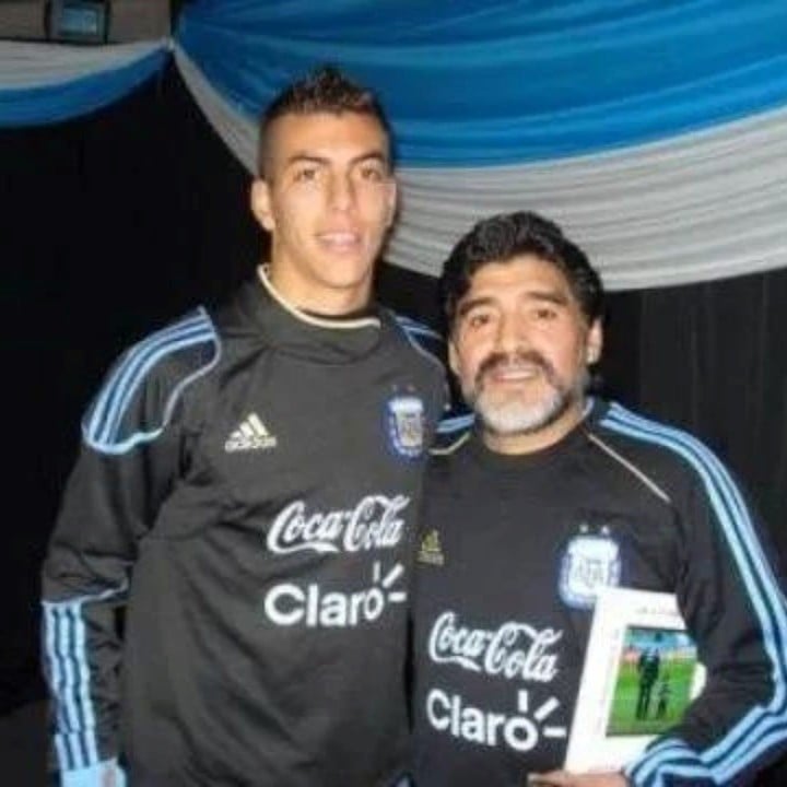 Hoyos y Maradona en la Selección.