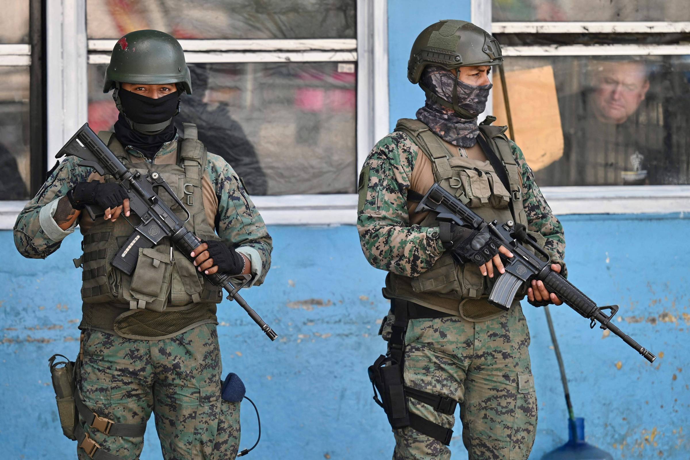 Mortes motivam rebeliões em presídios do Equador, e 90 agentes são feitos  reféns - TotalNews Agency