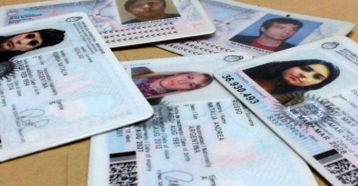 Bolivia: “Oferta” de DNI y ciudadanía argentina por unos pesos. Vergonzoso