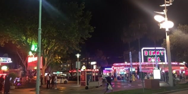 Detenidos seis jóvenes por una agresión sexual grupal en un hotel de Magaluf>