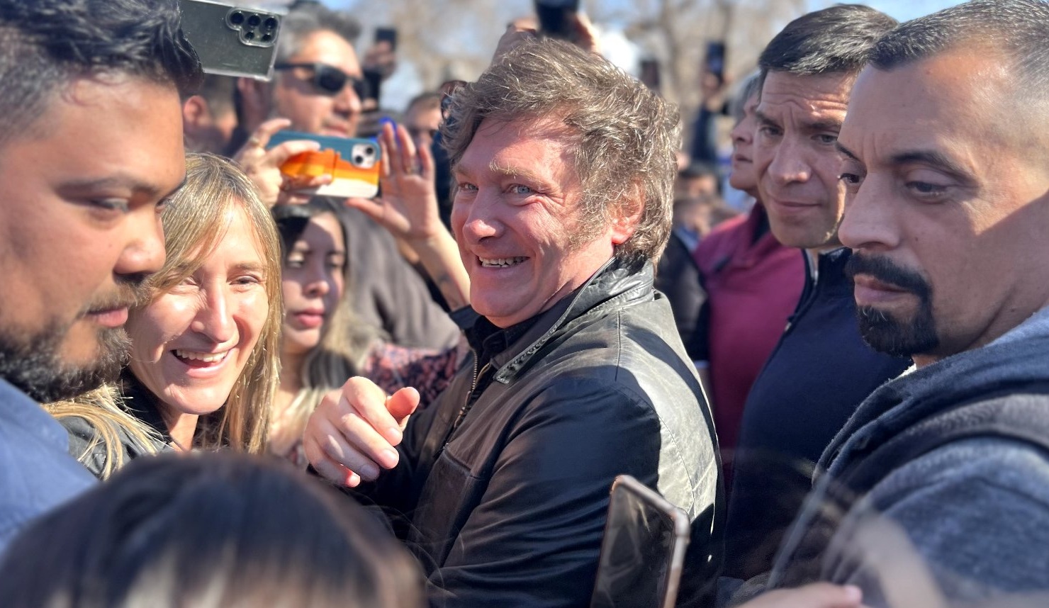 Las provincias “violetas” que le pueden dar bancas a Milei en el Senado: a qué espacio se las podría quitar