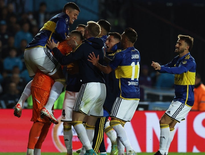 Historia repetida: definición por penales y todo Boca se aferra a Romero (Foto Alejandro PAGNI / AFP)
