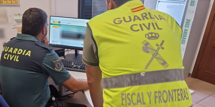 Una empresa tabaquera defrauda casi 30 millones de euros a Hacienda>