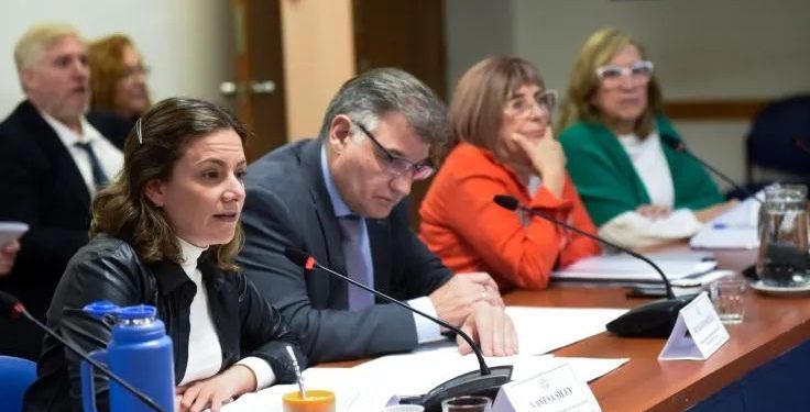 Con voces de todos los sectores, arrancó en Diputados el debate sobre la reducción de la jornada laboral