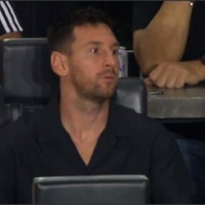 Las reacciones de Messi en los goles de Houston