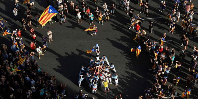 Somatén contra España>