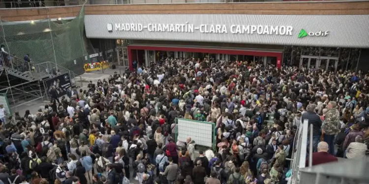 Ayuso exige más inversión para frenar la sangría de incidencias en Cercanías de Madrid, que casi doblan ya las de todo 2022>