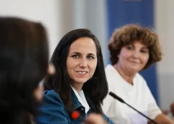 Belarra pide a Sánchez que suspenda las relaciones diplomáticas con Israel>