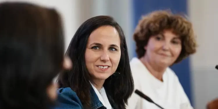 Belarra pide a Sánchez que suspenda las relaciones diplomáticas con Israel>