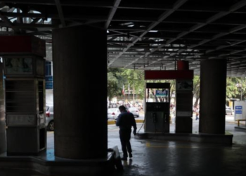 Canarias declara la emergencia energética para no quedarse de nuevo a oscuras>