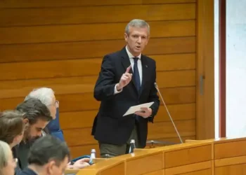 Del «desprecio» del BNG a los mayores a conselleiras que se benefician de «ayudas electorales»: tensión en O Hórreo>