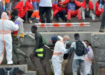 ¿Dónde están los 13.000 inmigrantes llegados a Canarias desde el inicio de la crisis?>