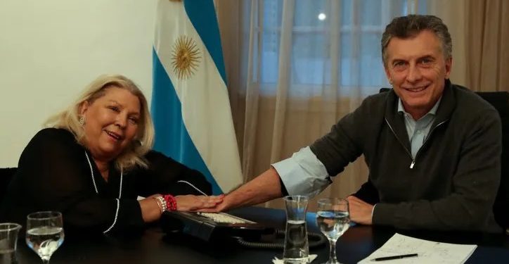 Elisa Carrió aseguró que Macri “siempre jugó para Milei” y lo acusó de destruir JxC