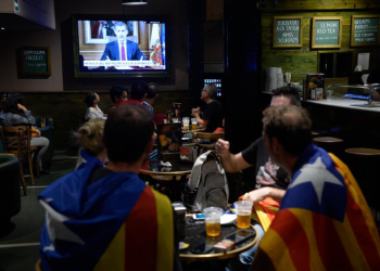 La amnistía que negocia Sánchez impugna el discurso más importante del Rey>