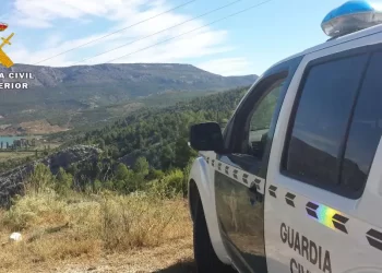 Localizan a dos senderistas que se habían perdido por un paraje de monte de Nerpio>